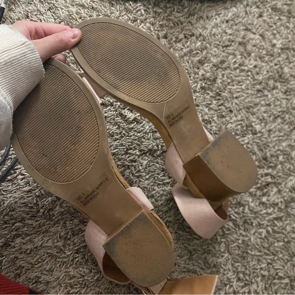 Charlotte Russe Sandal Heels - Picture 2 of 3